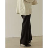 ゆとりのあるセミフレアシルエットが美脚メイク | Re:EDIT | 詳細画像9