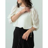 ホワイト(002) | 袖ボリュームが品のあるこなれスタイルにぴったり パワーショルダーシアーブラウス | Re:EDIT