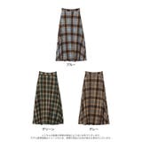 動くたびに自然と揺れるフレアシルエットに注目 シャギーチェックフレアスカート | Re:EDIT | 詳細画像18