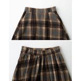 動くたびに自然と揺れるフレアシルエットに注目 シャギーチェックフレアスカート | Re:EDIT | 詳細画像26