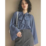無地ブルー(511) | シアービジュー&シフォンボウタイ付きブラウス | Re:EDIT