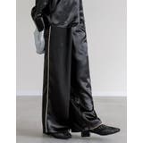 ブラック(501) | サテンサイドラインドロストパンツ | Re:EDIT