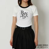 オフホワイト | 配色刺しゅうＴシャツ | GORGE 