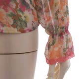 大人っぽいフラワープリントで軽やかな印象のシフォンフリルトップス(TOPS) | GRAXIA | 詳細画像12 