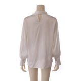 ボリュームのある袖とリボンでフェミニンな動きのあるトップス(TOPS) | GRAXIA | 詳細画像17 