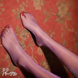 光沢感と艶めかしい脚線に目を奪われるストッキング(STOCKING) | GRAXIA | 詳細画像20 