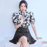 シックなモノトーンのバラが大人フェミニンなセットアップ(キャバドレス CABAR… | GRAXIA | 詳細画像12