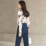 エレガントなスカーフ柄ボウタイシャツトップス(TOPS) | GRAXIA | 詳細画像4 