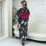 黒地に白の梅の花が優雅に配置されたモノクローム浴衣3点セット(YUKATA) | GRAXIA | 詳細画像4