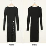スタイルを語るサイドボタン×スリットが織りなす着痩せ効果抜群のリブニットワンピー… | GRAXIA | 詳細画像16 