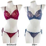 解けるサイドストリングに心ときめくバイカラー×レースが美しく肌を彩るブラ ショー… | GRAXIA | 詳細画像2 