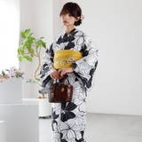 凛とした黒の色彩が生成りの生地に美しく映え気品ある佇まいと圧倒的な存在感を演出す… | GRAXIA | 詳細画像7