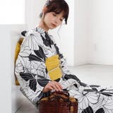凛とした黒の色彩が生成りの生地に美しく映え気品ある佇まいと圧倒的な存在感を演出す… | GRAXIA | 詳細画像9