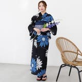 黒地に咲く鮮やかな青と白のマーガレットがモダンで洗練された大人の夏を演出する浴衣… | GRAXIA | 詳細画像2