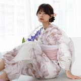 生成りの地に浮かぶスモーキーな花模様が繊細で優雅な表情を演出し夏の夜を品よく彩る… | GRAXIA | 詳細画像11