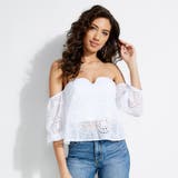 [GUESS] ADRINA OFF-SHOULDER EYELET TOP | GUESS OUTLET【WOMEN】 | 詳細画像1 