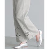 足元を花を飾り付け。フラワーアイレットパンツ パンツ イージーパンツ | HAPPY急便 by VERITA.JP | 詳細画像5 