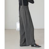 着るだけでサマになる大人アイテム。タックサロペットパンツ パンツ ワイドパンツ | HAPPY急便 by VERITA.JP | 詳細画像7 