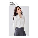 サテン風シャツブラウス Vネックトップス | WITCH | 詳細画像10 