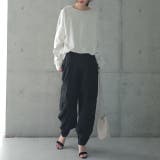 ブラック | かっこよく 女性らしく。裾2way カーゴパンツ | HUG.U
