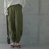 カーキ | かっこよく 女性らしく。裾2way カーゴパンツ | HUG.U