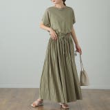 ペールカーキ(Uネック) | ワンピース Tシャツ ロングワンピ プリーツ Tシャツワンピ 二の腕カバー U | HUG.U