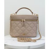 ベージュ | キルティングバニティショルダーバッグ | INGNI 