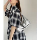 シルバー | ベルト バックル デザイン ワンハンドル バッグ | Ada.