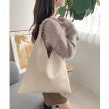 アイボリー | ギャザーハンドル フェイクレザー トライアングル バッグ | Ada.