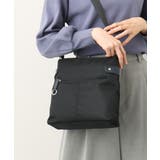 ブラック×ネイビー | [撥水/500g以下の軽量]アクセントレザースクエアショルダーバッグ | MK MICHEL KLEIN BAG