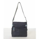 ネイビー×ライトブルー | [撥水/軽量]アクセントレザースクエアショルダーバッグ | MK MICHEL KLEIN BAG