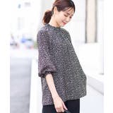 小花柄シャーリングブラウス/前後2way/洗える | OFUON | 詳細画像2 