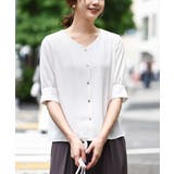 ホワイト | 五分袖Vネックブラウス/洗える | OFUON