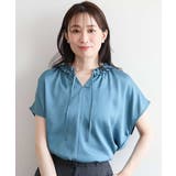ギャザーフリルネックサテンブラウス/洗濯機で洗える/WEB限定サイズあり | OFUON | 詳細画像6