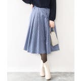 ブルー | 幾何柄タックフレアースカート/洗える | OFUON