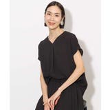 ブラック | [セットアップ対応]楊柳Vネックデザインブラウス | MICHEL KLEIN