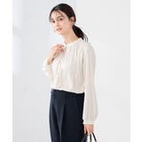 ホワイト | 【洗える】サテンギャザーブラウス | a.v.v【WOMEN】