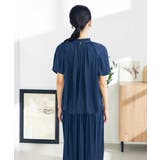 【洗える/イージーケア】サテンフリルネックブラウス | a.v.v【WOMEN】 | 詳細画像33 