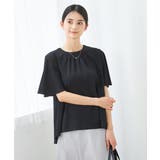 ブラック | 【接触冷感/UVカット】ギャザーネックフレアスリーブトップス | a.v.v【WOMEN】