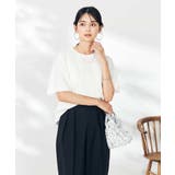 ホワイト | エンボスロゴクロップドTシャツ | a.v.v【WOMEN】