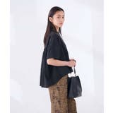 ブラック | バックシャーリングTシャツ | a.v.v【WOMEN】