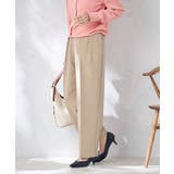 ベージュ | タックワイドテーパードパンツ | a.v.v【WOMEN】
