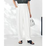 ホワイト | 【洗える】タックワイドテーパードパンツ【WEB限定】 | a.v.v【WOMEN】