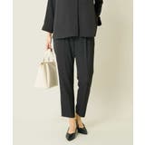 ブラック | 【洗える イージーケア】サテンストレッチスリムテーパードパンツ【セットアップ対応… | a.v.v【WOMEN】