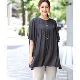 ダークグレー(93) | 【大きいサイズ/a.v.v×eur3】サテンシャーリングブラウス | eur3