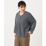 ネイビー(57) | 【大きいサイズ/11号サイズあり】Vネックストライプブラウス | eur3