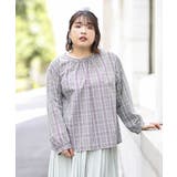 ブラック | 【大きいサイズ】バックボタンブラウス | eur3 OUTLET