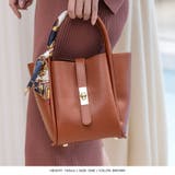【ブラウン】 | スカーフ+ポーチ付きハンドバッグ | JULIA BOUTIQUE