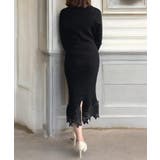 シンプルなのに女性らしい。丈が選べる裾レースニットワンピース | JULIA BOUTIQUE | 詳細画像6
