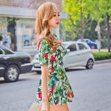 花柄×リーフ柄の華やかなデザインでシーズンムード漂うリゾート柄フレアワンピース | KawaiCat | 詳細画像4